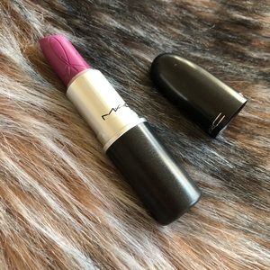 MAC Retro Matte RiRi Boy Limited Edition Lipstick